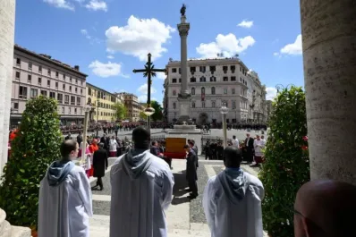 EN VIVO. Los restos del papa Francisco ya descansan en Santa María la Mayor