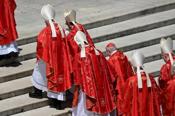 Entre la santidad y la sombra: los pecados que el Vaticano no puede ocultar