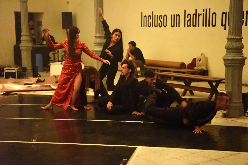 “UMBRAL”. La Compañía de Danza Contemporánea es la encargada de reutilizar el museo Timoteo Navarro. 