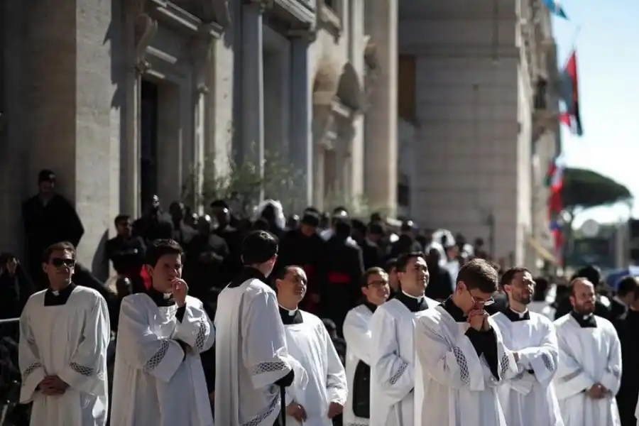 Por qué la muerte de Francisco genera una angustia colectiva