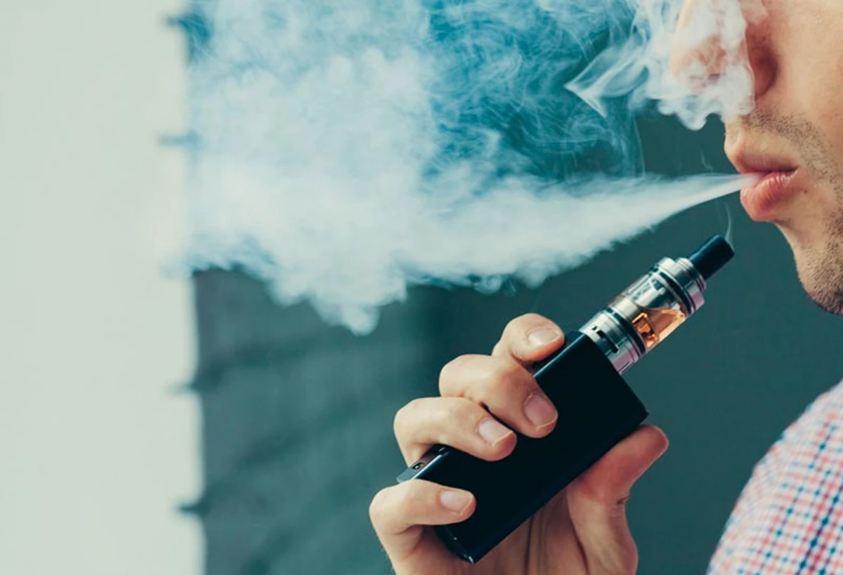 Así pueden dañar tu organismo los vapers: “Los líquidos que usan tienen más de 200 compuestos químicos”