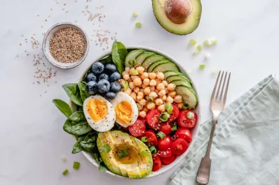 Dieta low carb o keto: ¿cuál es la alternativa más saludable?