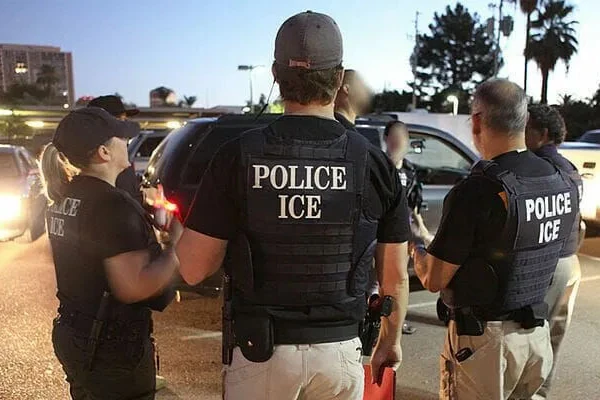 Política de Trump: una niña de dos años fue deportada a Honduras