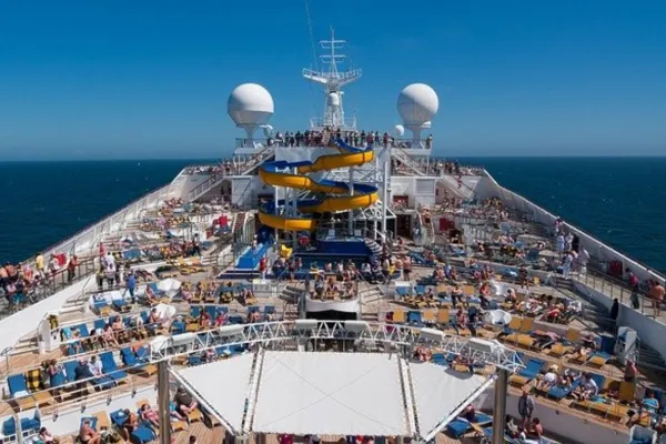 ¿Querés trabajar en un crucero? Todo lo que tenés que saber antes de embarcarte