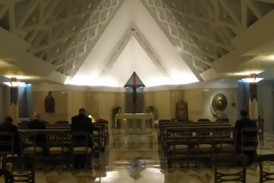 Conocé dónde duermen y comen los cardenales durante el cónclave papal