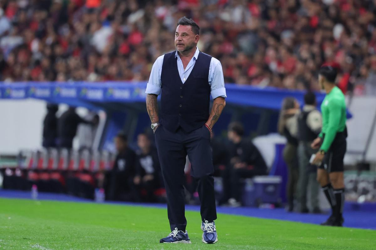 Antonio Mohamed.