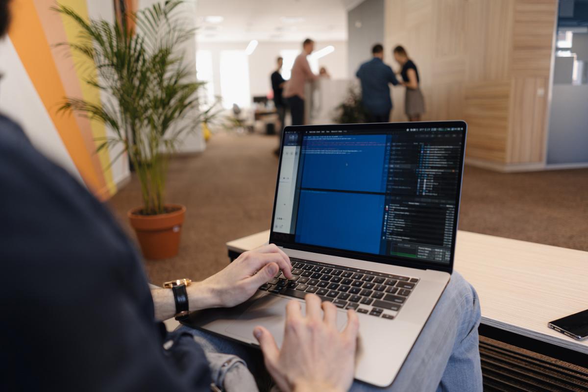 Aprende tecnología de manera gratuita: más de 70 cursos online con certificado en Córdoba