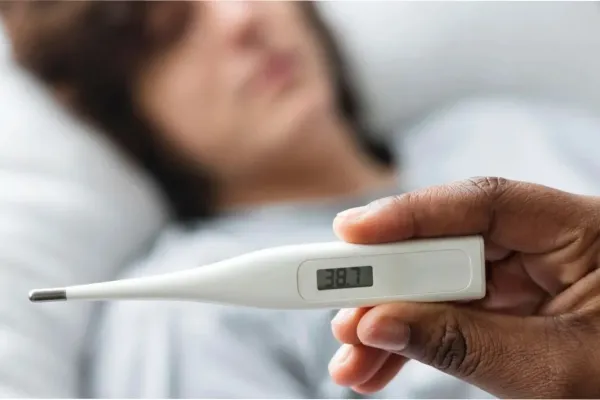 Qué es la fiebre tifoidea, la enfermedad que notificó el Ministerio de Salud Nacional