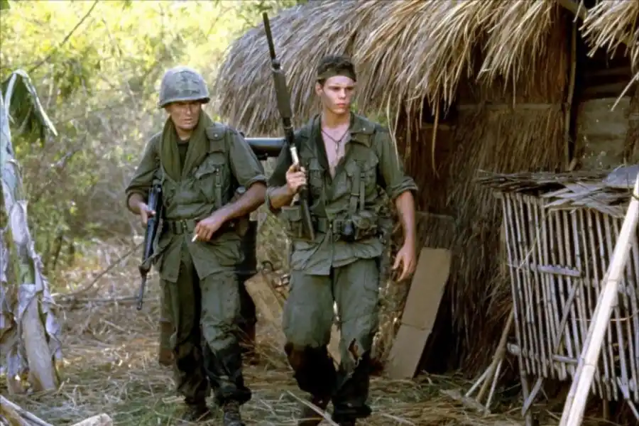 “PELOTÓN”. Oliver Stone dirigió una trilogía sobre la guerra.