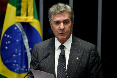 Ex presidente de Brasil: Fernando Collor de Mello, preso en casa