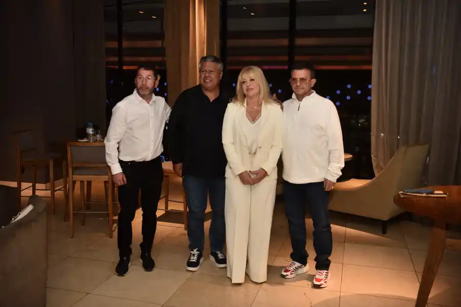 La visita de Claudio Tapia a San Martín: señales de reconciliación, tras años de distancia