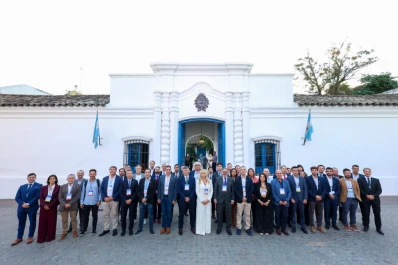 Cofein: el foro de intendentes que desafía al Gobierno nacional