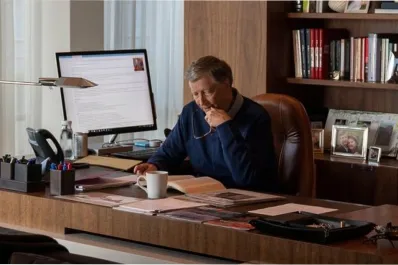 Los cinco hábitos de fin de semana de Bill Gates para tener un lunes exitoso