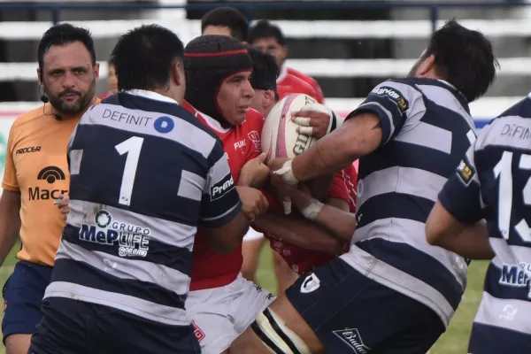 Los Tarcos supo sufrir y se quedó con el clásico ante Universitario