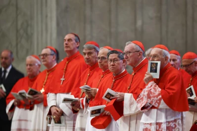 El sucesor de Francisco: llegaron todos los purpurados