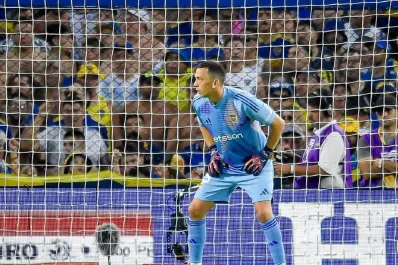 La respuesta de Marchesín a Migliore que lo había acusado de comerse un gol en el superclásico contra River