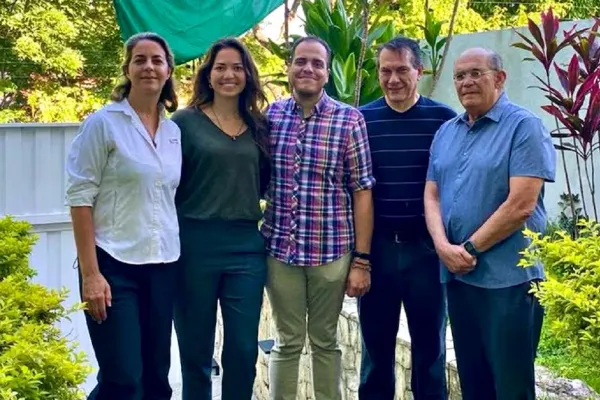 Los refugiados en la embajada argentina en Caracas abandonaron la sede diplomática y están fuera de Venezuela