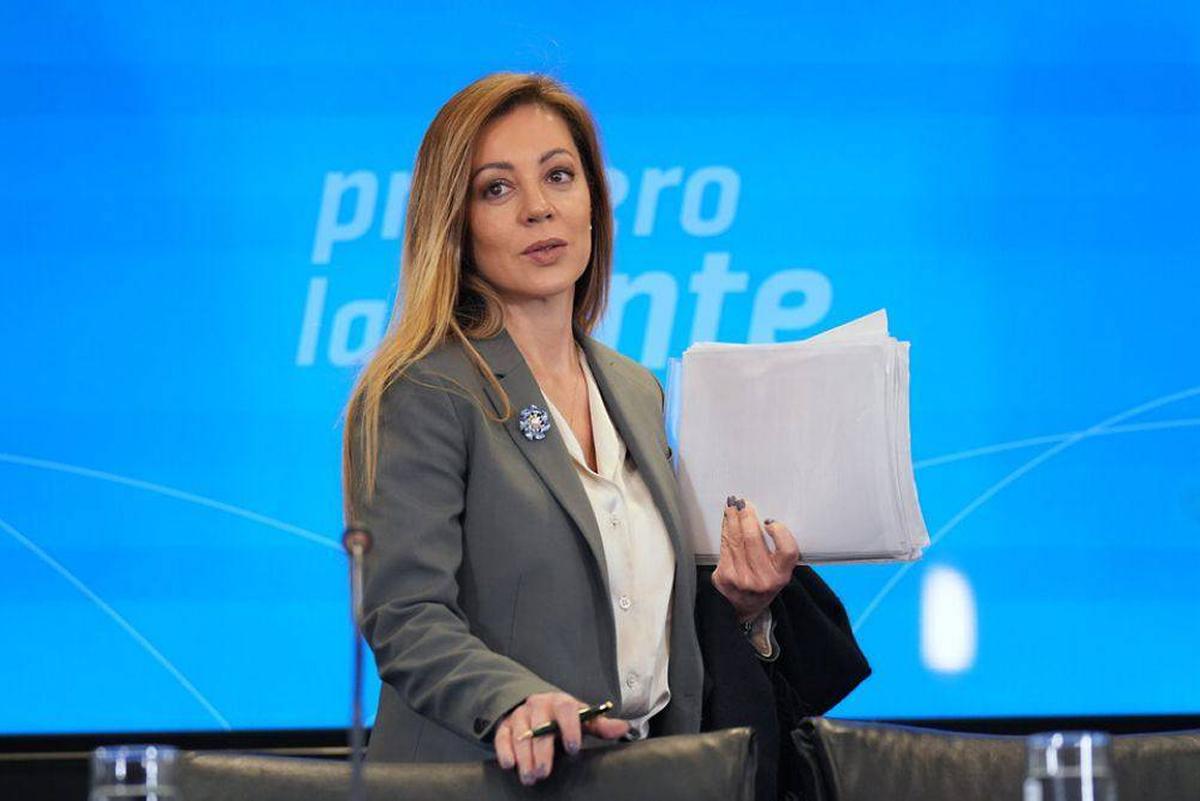 CANDIDATA DE VAMOS SALTA. Flavia Gabriela Royón es una ingeniera industrial que fue nombrada por el presidente Javier Milei como secretaria de Minería de la Nación, quien luego le pidió la renuncia. / X @flaviaroyon
