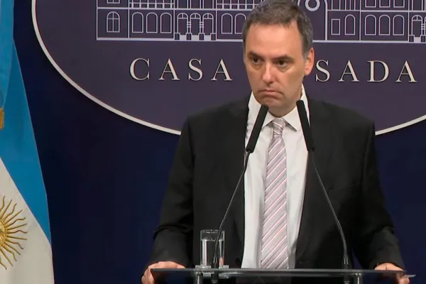 Blanqueo de capitales: Adorni aseguró que con las nuevas medidas no se cometerá “ningún acto ilícito”