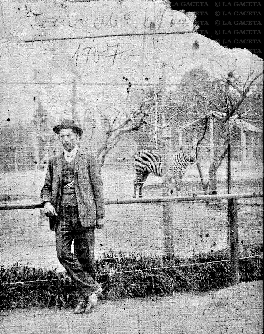 Recuerdos fotográficos: una escena en el parque Avellaneda