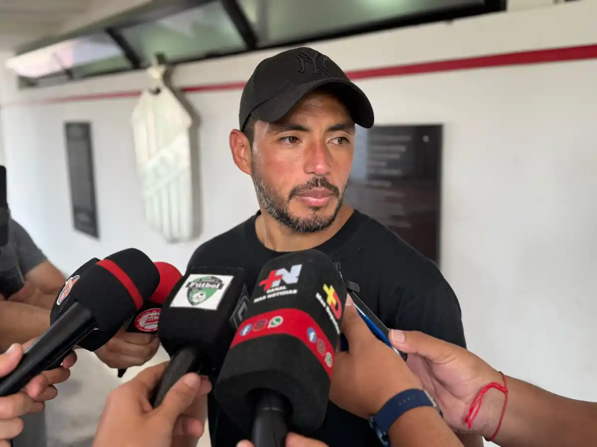 REGRESO. Jesús Soraire volvió a sumar minutos con la camiseta del Santo y podría ser una alternativa en Villa Crespo. 