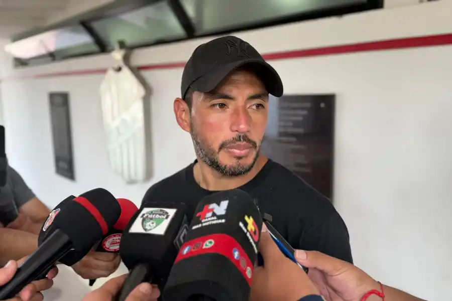 REGRESO. Jesús Soraire volvió a sumar minutos con la camiseta del Santo y podría ser una alternativa en Villa Crespo. 