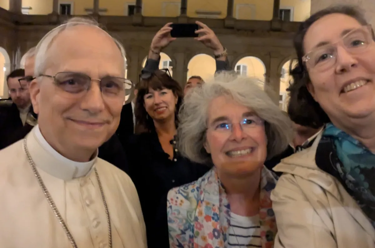 ¿Dónde pasó su primera noche el nuevo papa León XIV?