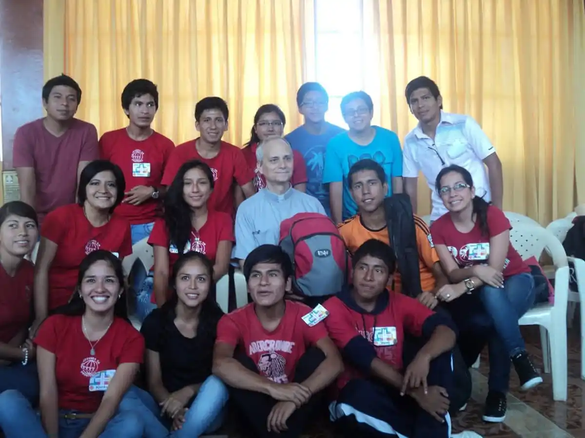 Así cantaba villancicos el Papa León XIV en 2014: el video en Perú que emocionó en redes