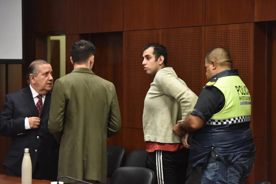 IMPUGNACIÓN. El defensor oficial, Hernán Molina, dijo que los fundamentos de la jueza Isabel Méndez le ayudarán cuando presente el recurso. la gaceta / foto de osvaldo ripoll