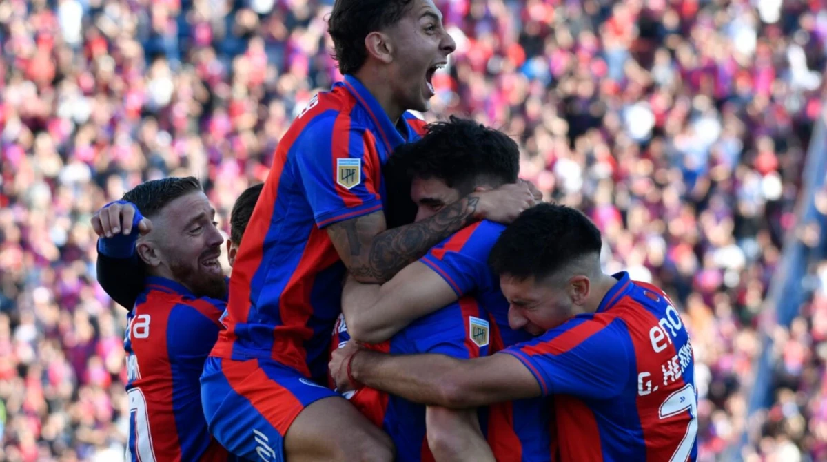 Con goles agónicos, San Lorenzo y Rosario Central se clasificaron a cuartos de final del Apertura