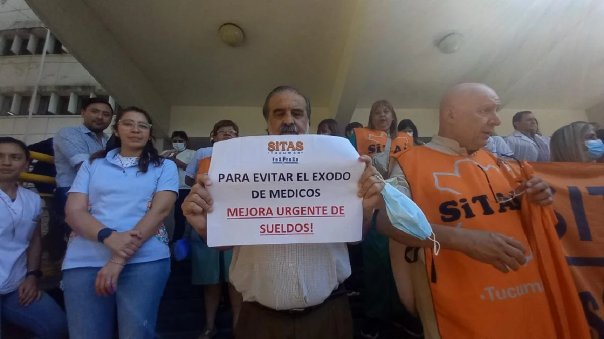 “Con $20.000 no se compra ni 2 kilos de carne”: fuerte reclamo de SiTAS por los salarios en Salud