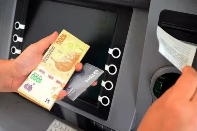 Por qué nunca tenés que imprimir el recibo del cajero automático