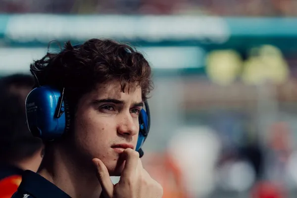 Cinco carreras definen el futuro de Colapinto en la Fórmula 1