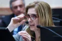 Más de 300 adscripciones agitan una polémica
