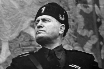Mussolini, o la crónica literaria del fascismo