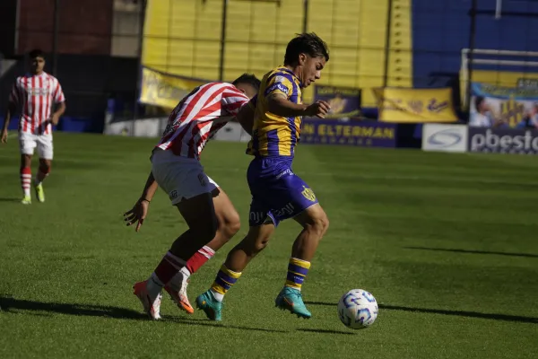 San Martín de Tucumán tropezó en el momento menos pensado y Atlanta lo alcanzó en la cima