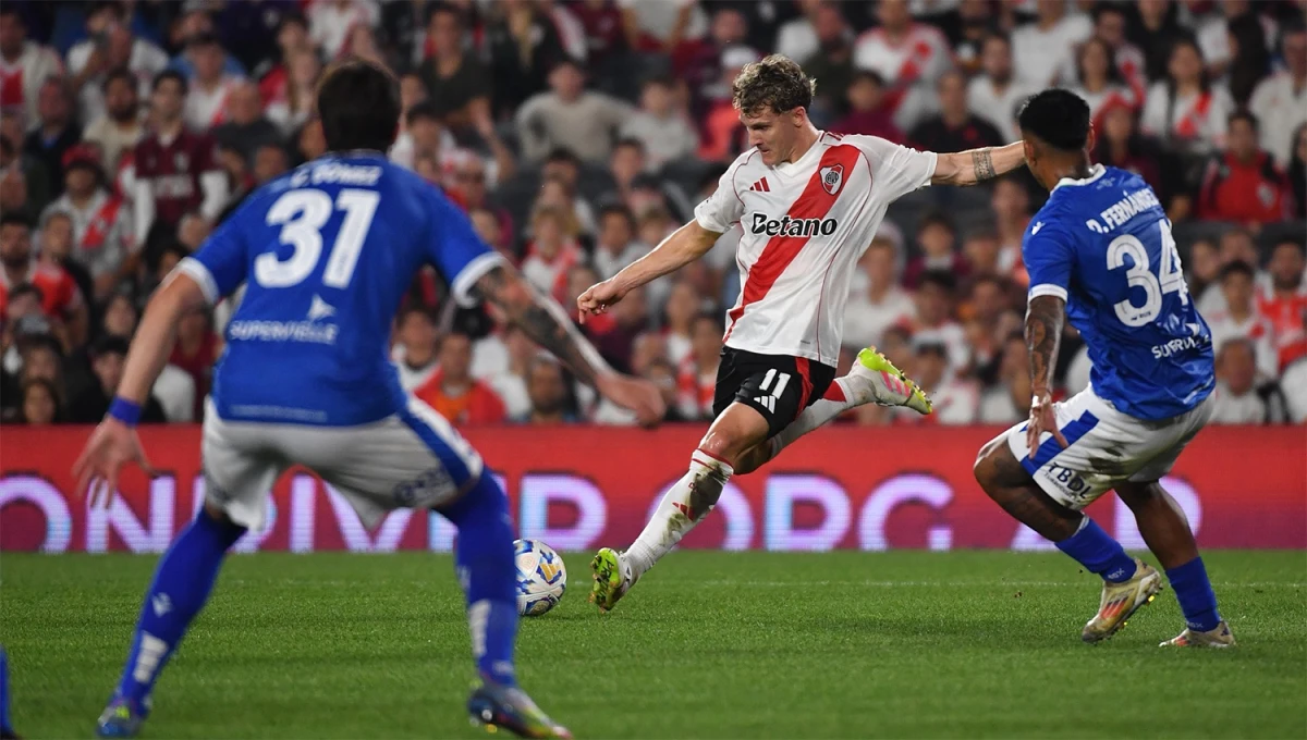 Agenda deportiva de hoy: ¿A qué hora juegan River Plate y Barracas por el torneo Apertura?