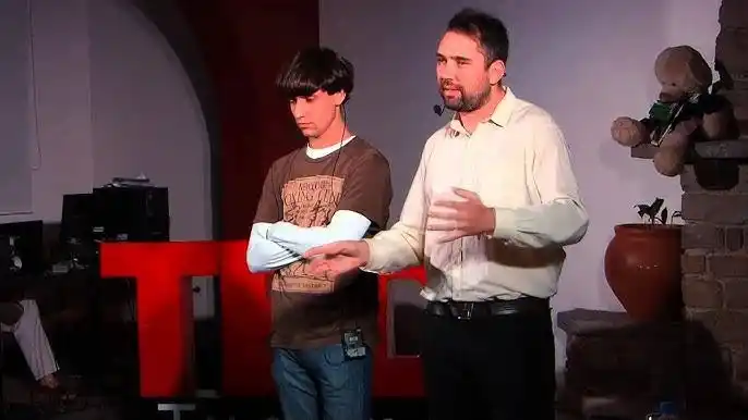 2013.  Tras estrenar “Los dueños”, Radusky y Toscano dieron una charla.