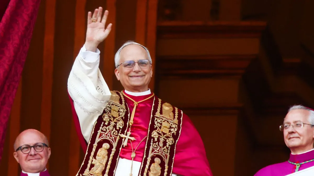 El papa León XIV aceptó la invitación a un partido de tenis a beneficio, pero pidió que no lleven a una figura mundial