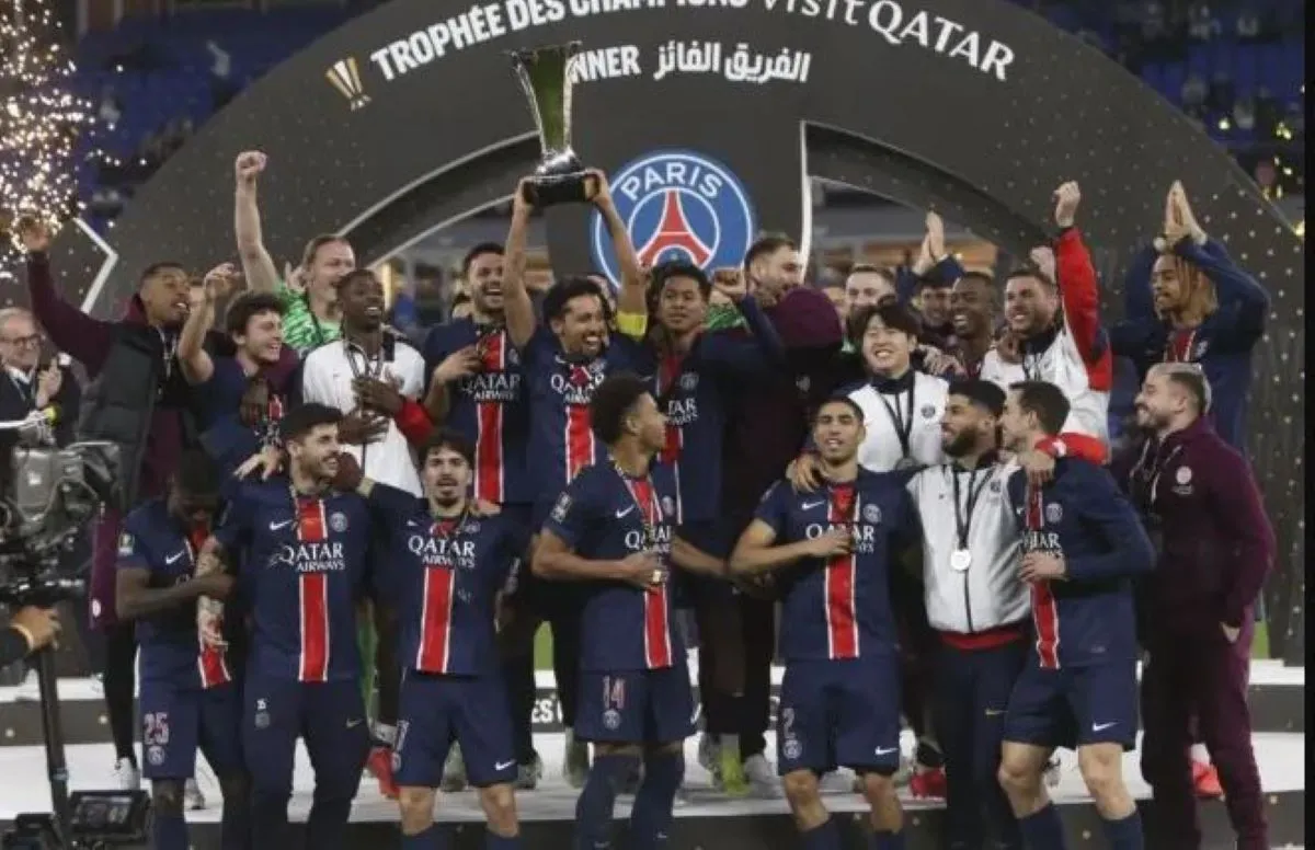 En Francia buscan frenar el dominio de PSG con un método argentino