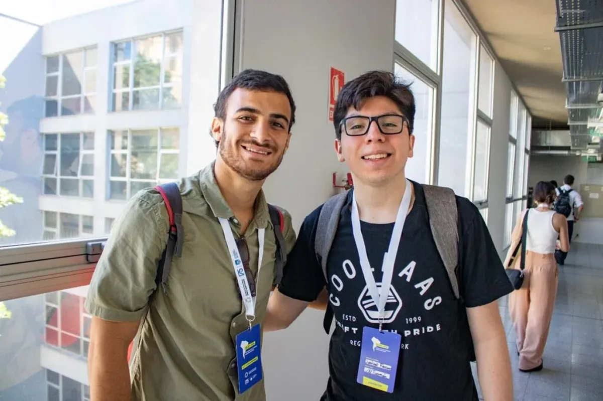 REPRESENTANTES DEL AÑO PASADO. Desde hace más de 25 años, la Universidad Nacional de Tucumán participa en las Jornadas de Jóvenes Investigadores de la Asociación de Universidades Grupo Montevideo (AUGM). / MEDIOS UNT