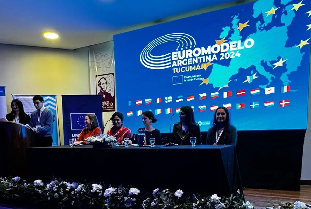 MODELO DE UNION EUROPEA. El modelo ofrece dos caminos: ser delegado/a, representando a un Estado miembro o ser autoridad, facilitando el debate y la negociación. / EEAS EUROPA EU