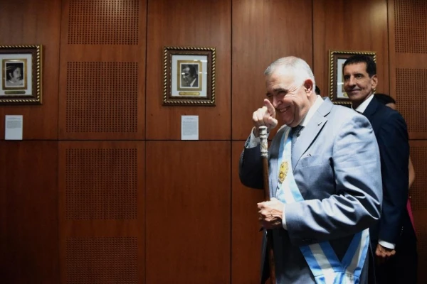 Jaldo afila la tijera electoral