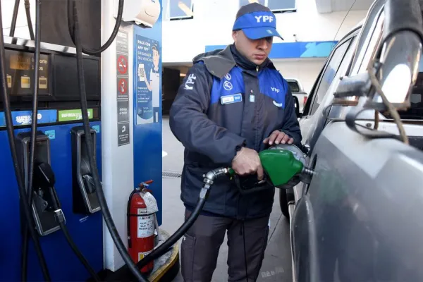 Combustibles: aumento generalizado en las estaciones de servicio, mientras YPF evalúa su estrategia