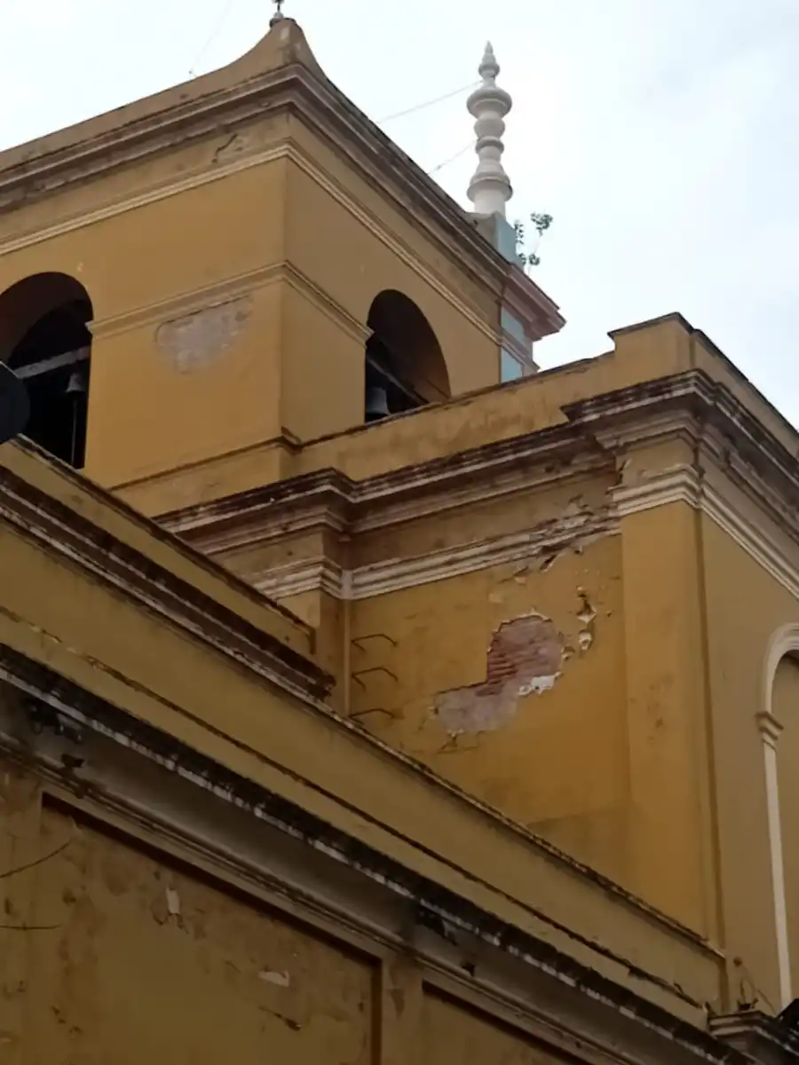 SIGNOS DE DETERIORO. Los trabajos en el campanario demandarán una tarea minuciosa.