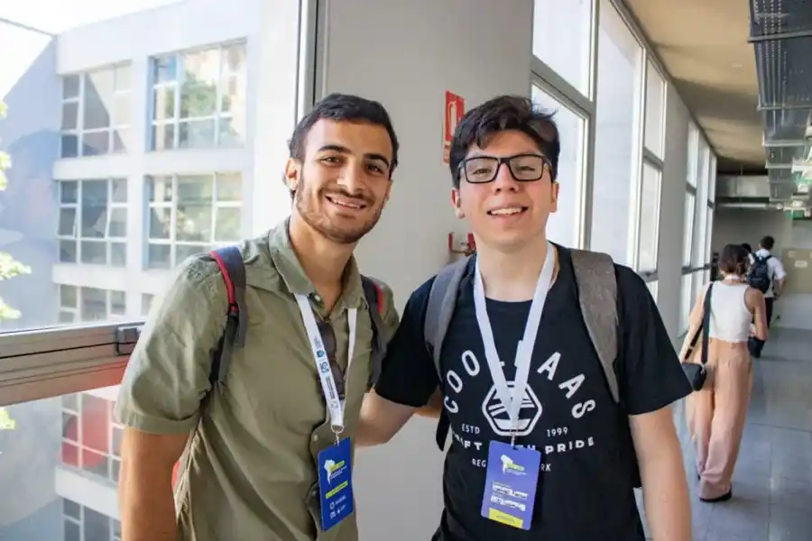 REPRESENTANTES DEL AÑO PASADO. Desde hace más de 25 años, la Universidad Nacional de Tucumán participa en las Jornadas de Jóvenes Investigadores de la Asociación de Universidades Grupo Montevideo (AUGM). / MEDIOS UNT