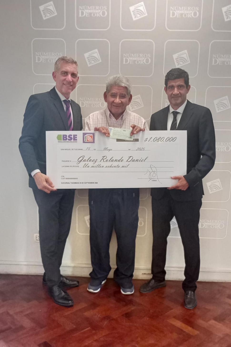 HOGAR. Rolando Gálvez utilizará el premio para hacer mejoras en su casa.