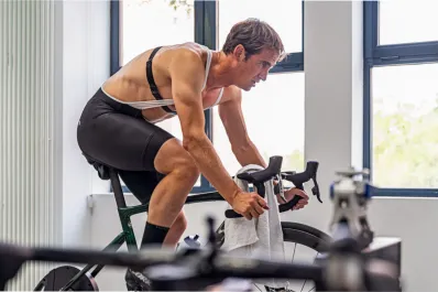 ¿Qué le pasa a tu cuerpo cuando hacés bicicleta fija todos los días?