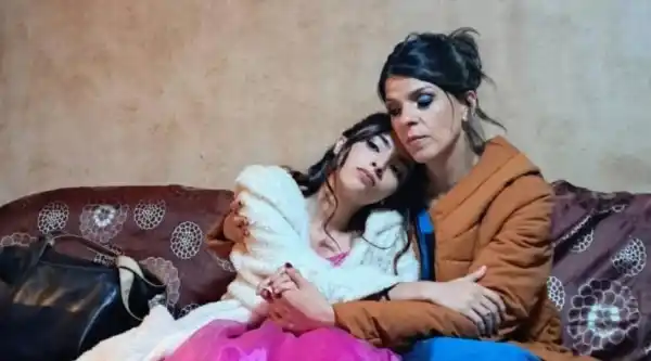 “Souvenir”, de Martina Díaz Santilli, aborda secretos familiares develados poco antes de una fiesta de 15 años.