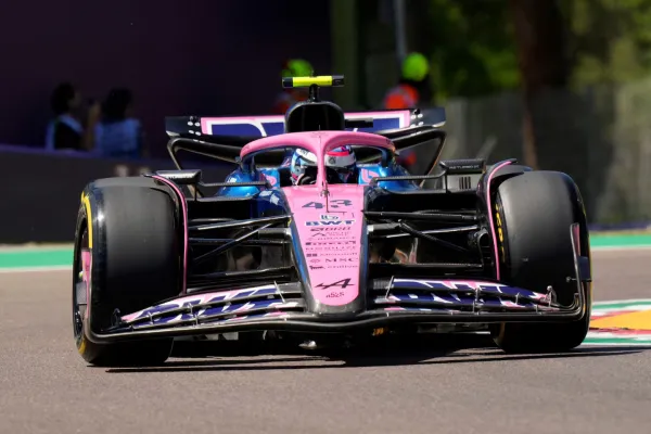 Verstappen se quejó por una maniobra de Colapinto: “¿Qué está haciendo este tipo?”